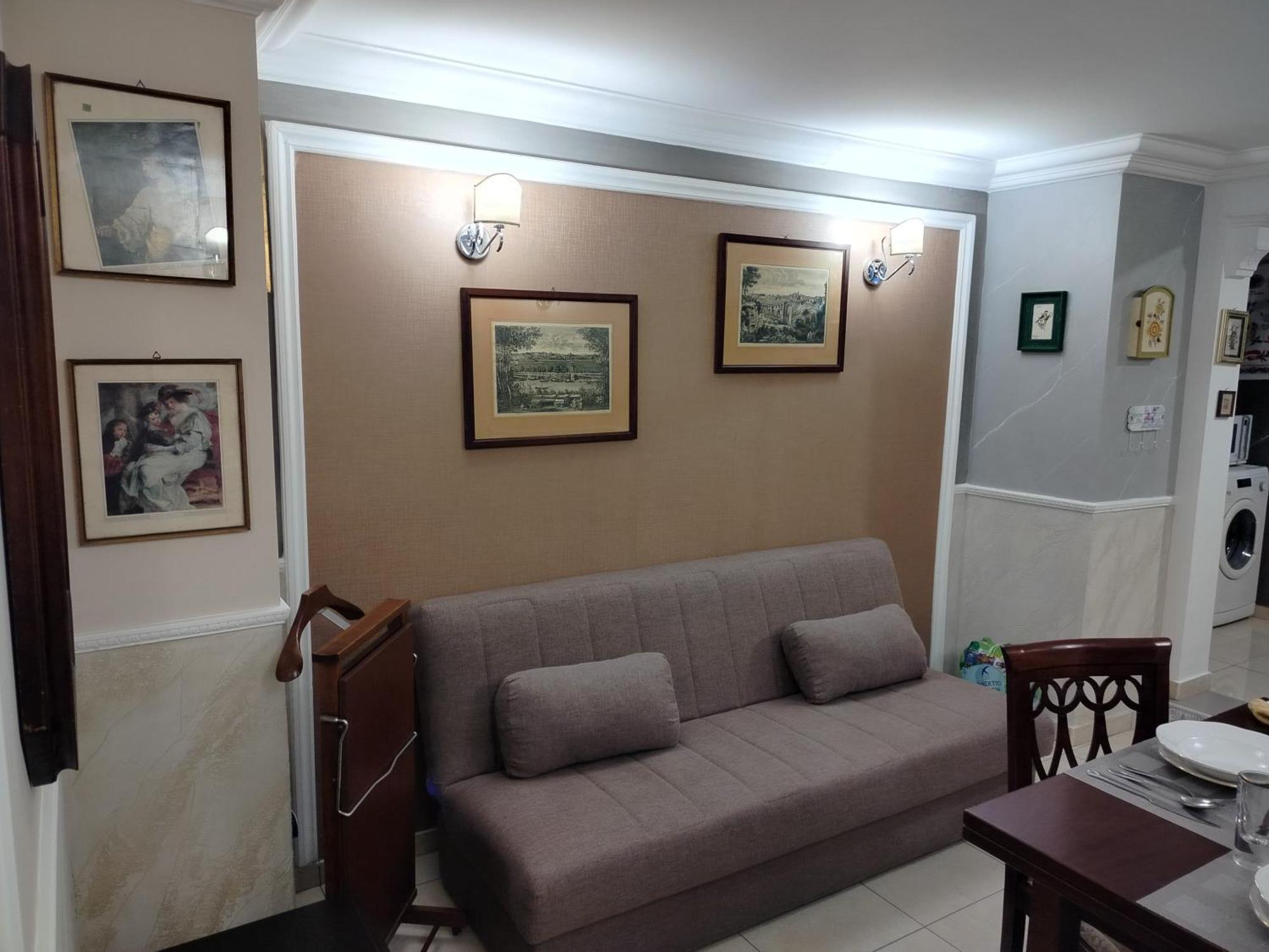 Azalea House Catania